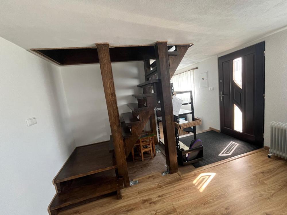 Apartman Pod Lipami Liptovsky Trnovec Luaran gambar