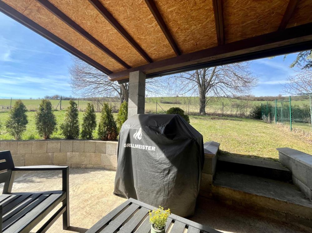 Apartman Pod Lipami Liptovsky Trnovec Luaran gambar